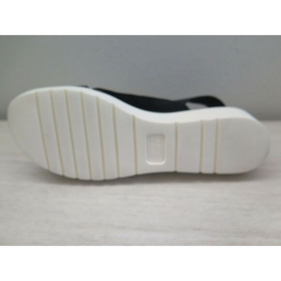 Johnston & Murphy Women's Sz 9M Black Suede Wedge Sandals - Picture 6 of 6